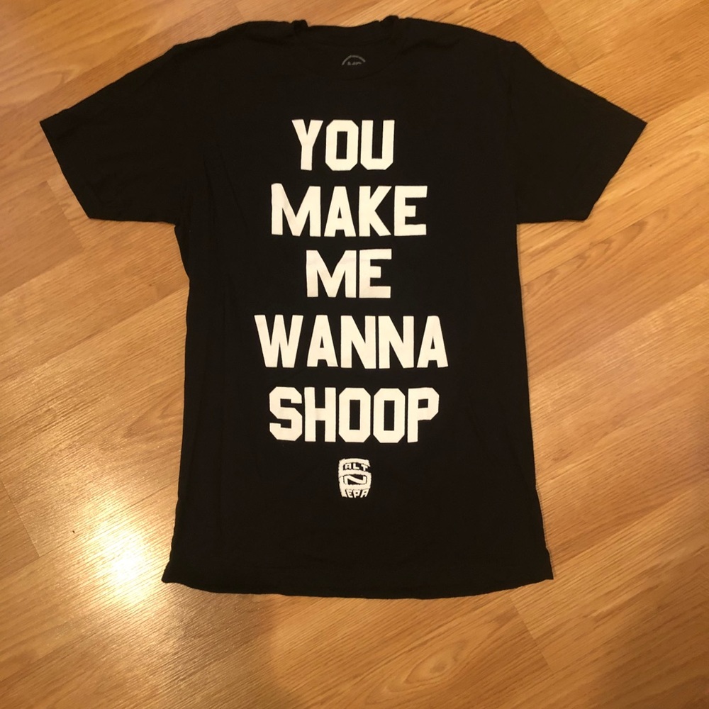 BOGO Salt and pepper concert T-shirt. Small